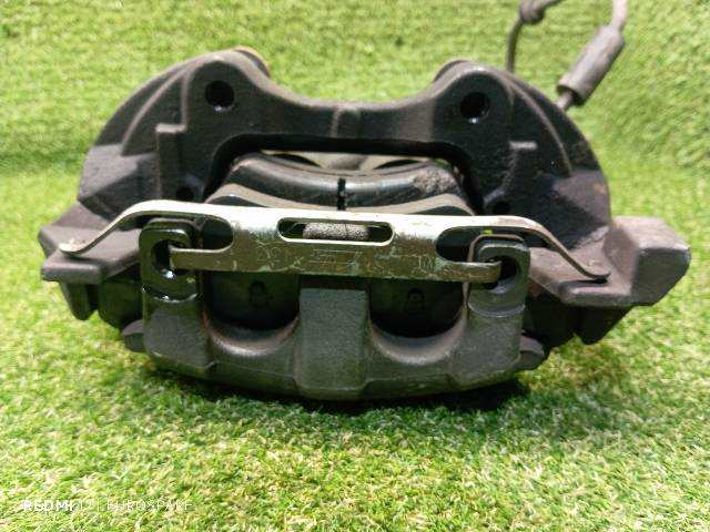Foto 3ª: Pinza Freno Delantera Izquierdo Mercedes Clase ML 320 3.0 CDI 5P [642940] (2007)