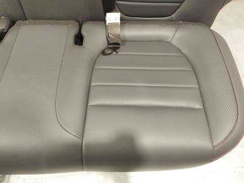 Foto 3ª: Asientos Traseros Mg ZS 1.0 T-GDI 111CV 82KW [10E4E] (2024)