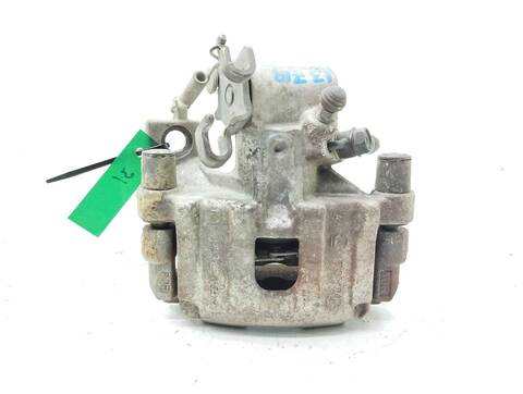 Pedal Embrague Toyota Yaris 1.3 16V CAT 99CV 73KW