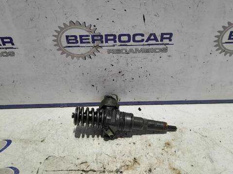 Foto 2ª: Inyectores Volkswagen Golf 1.9 TDI 105CV [BKC] (2003)