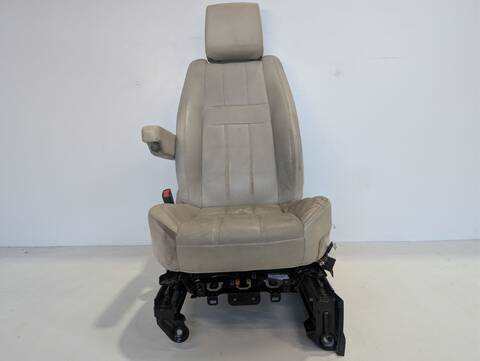 Asiento Delantero Izquierdo Land Rover Range 306DT AUT.