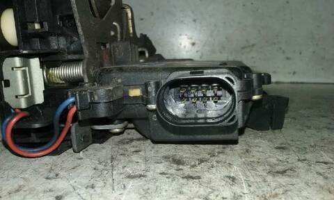 Foto 3ª: Cerradura Puerta Delantera Derecha Seat Toledo 1.9 TDI 110CV 81KW [ASV] (2001)
