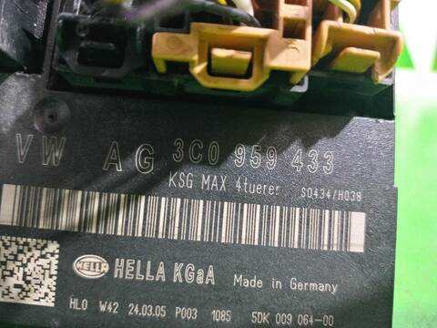 Foto 3ª: Centralita Motor ECU Volkswagen Passat 2.0 TDI 140CV [BKP] (2005)