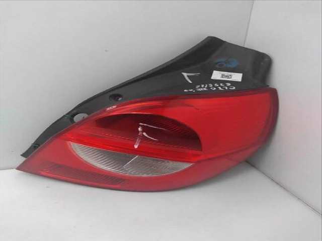 Foto 2ª: Piloto Trasero Derecho Renault Clio 1.5 DCI (2005)