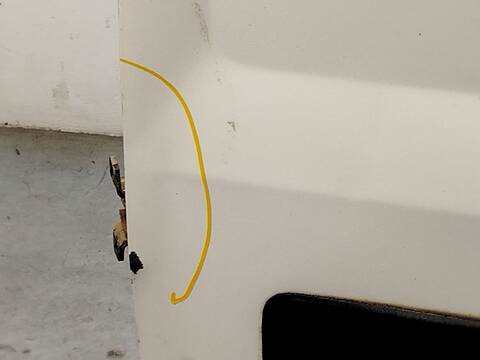 Foto 4ª: Puerta Trasera Izquierda Opel Combo 1.3 CDTI B05) 90CV 66KW FURGONETA [263A2000] (2013)