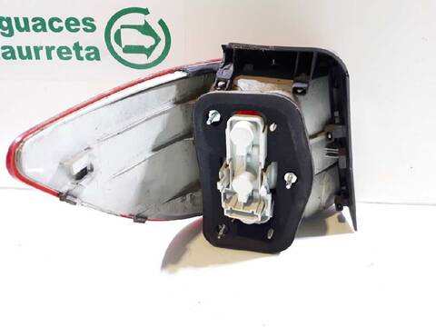 Foto 3ª: Piloto Trasero Derecho Mercedes Clase B 150 180 CDI 245.207) 109CV 80KW (2007)