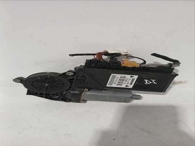 Foto 2ª: Elevalunas Eléctrico Delantero Izquierdo Audi A4 1.9 TDI 130CV [AVF AWX] (2000)