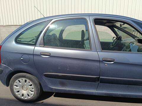 Puerta Trasera Derecha Citroen Xsara 9HX PICASSO