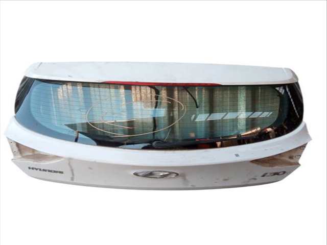 Portón Hyundai i30 1.6 CRDI