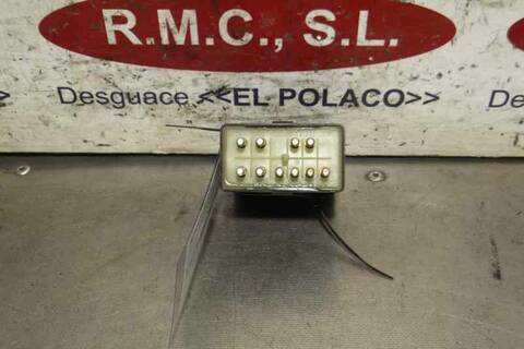 Caja Reles Fusibles Mercedes Clase E 180 211CV 155KW FAMILIAR