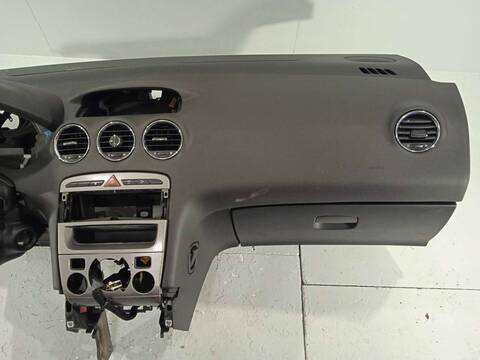 Foto 3ª: Salpicadero Peugeot 308 1.6 16V 120CV 88KW (2009)