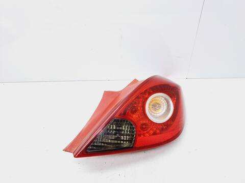 Piloto Trasero Derecho Opel Corsa 1.4 16V 90CV 66KW