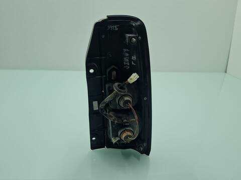 Foto 2ª: Piloto Trasero Izquierdo Suzuki Jimny 1.3 16V CAT 86CV 63KW [M13A] (2009)