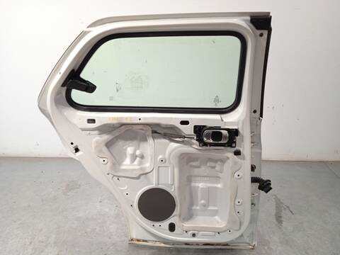 Foto 4ª: Puerta Trasera Izquierda Citroen C4 1.2 THP 110 110CV 81KW [HNZ] (2016)