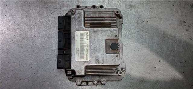 Foto 2ª: Centralita Motor ECU Renault Scenic 1.9 DCI (JM12. JM0G) (JM)(2003-_) [F9Q 812]