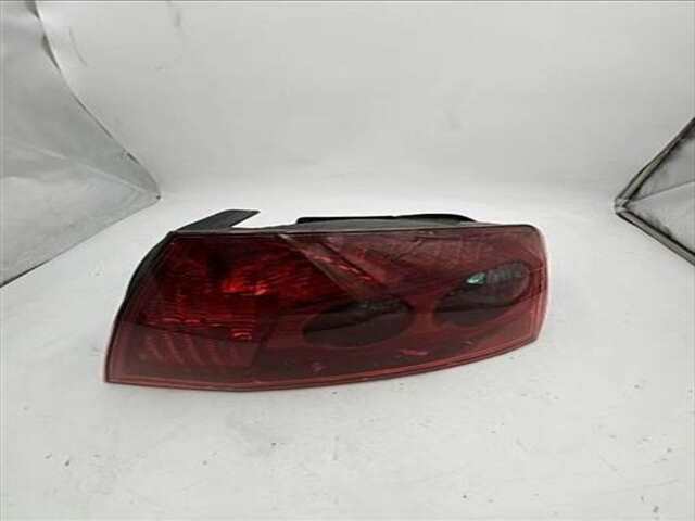 Piloto Trasero Derecho Peugeot 407 1.6 BUSINESS LINE [1.6 LTR. - 80 KW HDI FAP CAT (9HZ - DV6TED4)]