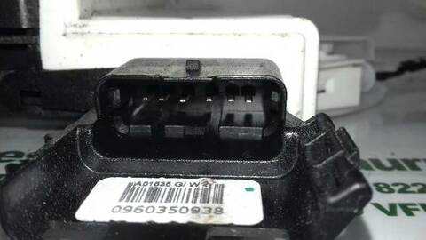 Foto 3ª: Cerradura Puerta Delantera Derecha Citroen C3 TONIC 60CV 44KW [HFV] (2010)