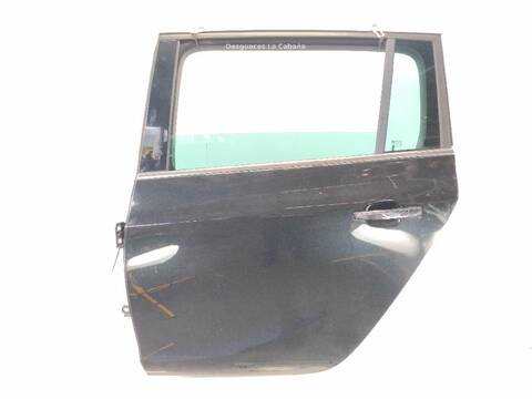 Puerta Trasera Izquierda Opel Zafira 2.0 CDTI 75)