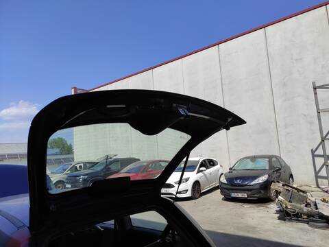 Portón Opel Corsa Z12XE