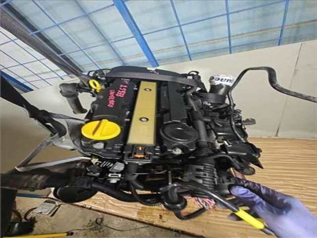 Foto 3ª: Motor Completo Opel Corsa 1.2 ESSENTIA [1.2 LTR. - 63 KW CAT (A 12 XER - LDC)] [A 12 XER / LDC]