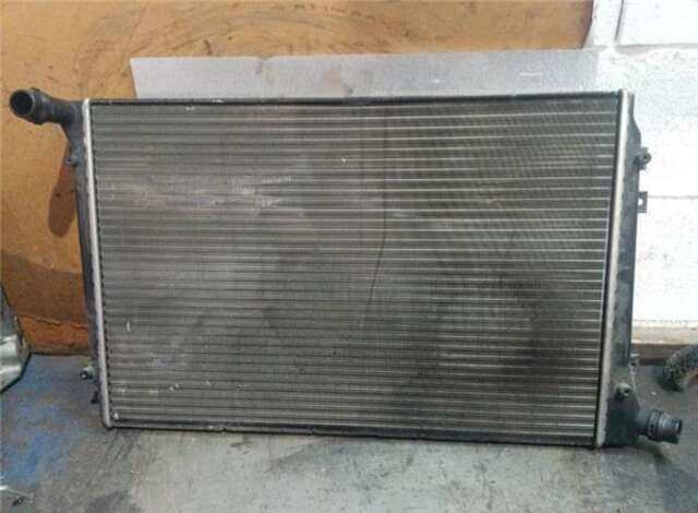 Foto 3ª: Radiador Motor Audi A3 2.0 TDI AMBIENTE (DPF) [2.0 LTR. - 103 KW TDI] [BMM]
