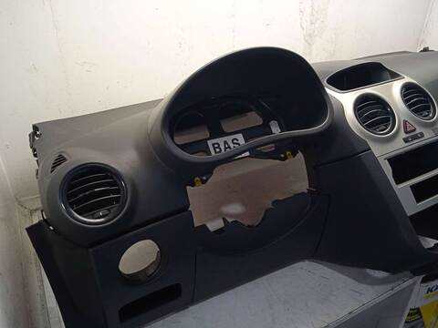 Foto 2ª: Salpicadero Opel Corsa 1.3 16V CDTI 75CV 55KW (2009)