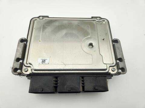 Foto 3ª: Centralita Motor ECU Peugeot 208 ACCESS 68CV 50KW [8H01] (2013)