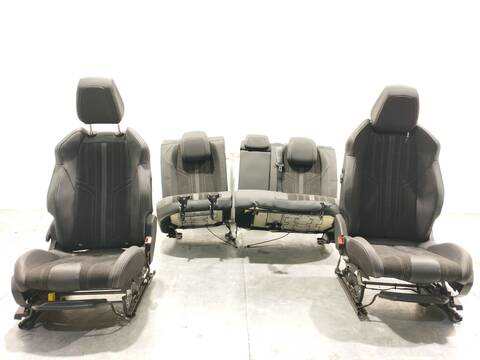 Asientos Traseros Peugeot 3008 1.6 PURETECH 180 M45GFR M45GFU) 181CV 133KW