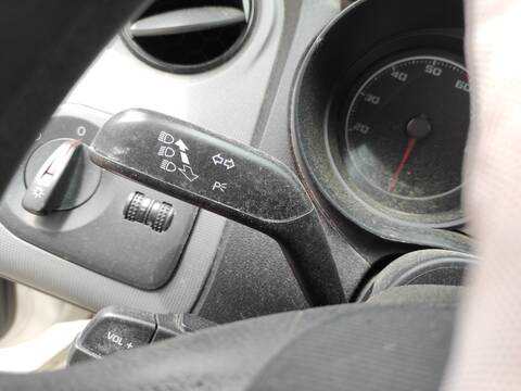 Foto 2ª: Mando Multifuncion Seat Ibiza CGPA BERLINA (2013)