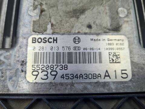 Foto 4ª: Centralita Motor ECU Alfa Romeo 159 1.9 JTD M) 16V CAT 150CV 110KW [939 A2.000] (2006)
