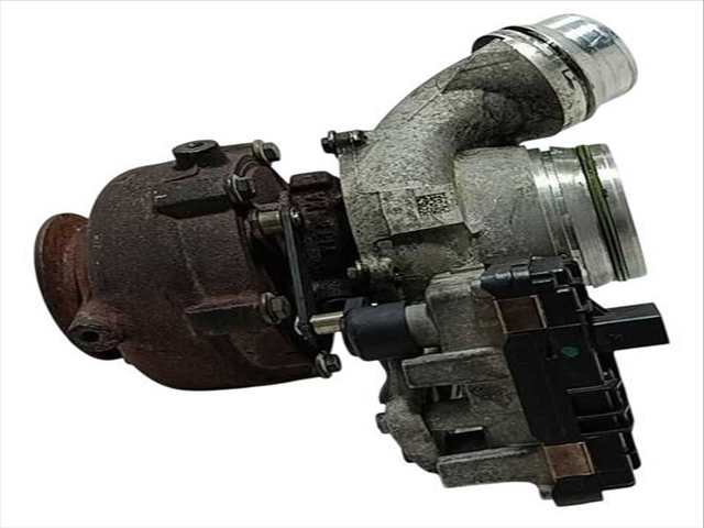 Foto 3ª: Turbocompresor Toyota Avensis BUSINESS ADVANCE 143CV (2015)