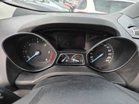 Cuadro de Instrumentos Ford Kuga T8MA