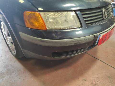 Foto 2ª: Paragolpes Delantero Volkswagen Passat ADR BERLINA (1997)