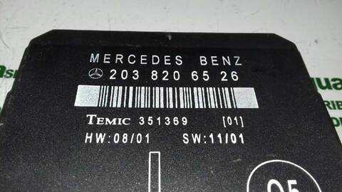 Foto 3ª: Centralita Cierre Centralizado Mercedes Clase C 160 220 CDI 203.006) BERLINA 143CV 105KW [OM 611.962] (2004)