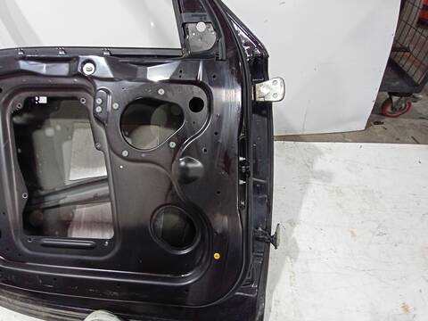 Foto 3ª: Puerta Delantera Izquierda Land Rover Discovery TDV6 HSE 245CV 180KW [306DT] (2010)