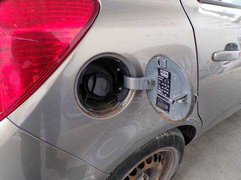 Tapa Exterior Combustible Opel Corsa A12XER