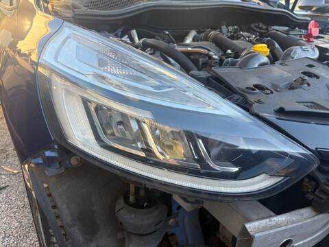 Faro Derecho Renault Clio K9K638