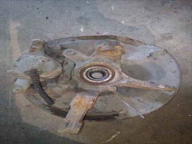 Foto 3ª: Mangueta Delantera Izquierda Honda Civic 2.2 I-CTDI COMFORT BERLINA 140CV 103KW [N22A2] (2010)