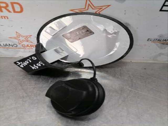 Foto 2ª: Tapa Exterior Combustible Opel Corsa EXPRESSION 75CV 55KW [B14XER] (2017)