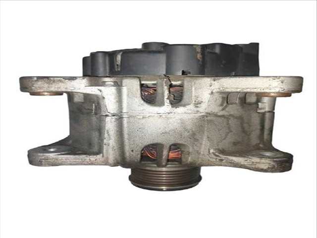 Foto 2ª: Alternador Renault Megane 1.2 TCE BZ2B BZ11) HATCHBACK III HATCHBACK BZ0/1_ B3_) (2008)