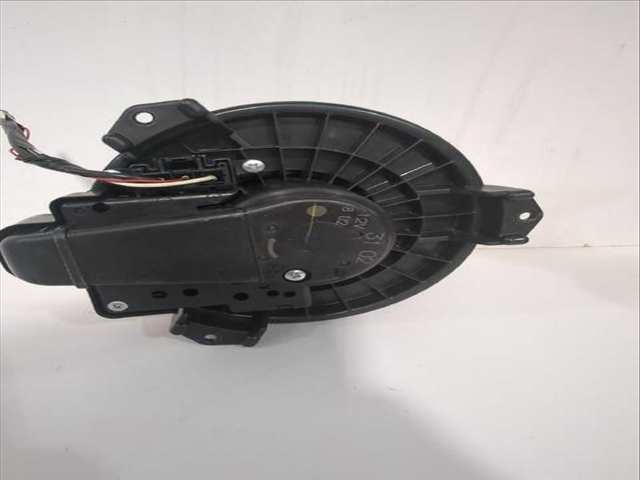 Foto 3ª: Calefacción Toyota Yaris ACTIVE 112CV [2NRFKE] (2017)