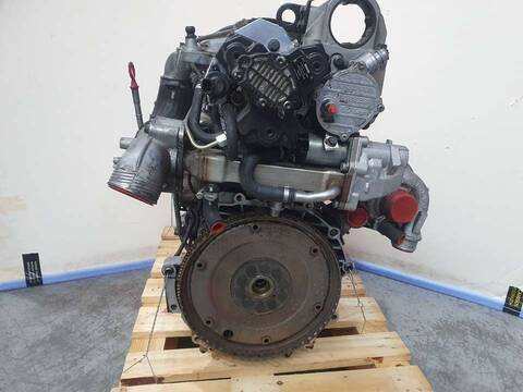 Foto 3ª: Motor Completo Volvo XC 90 D5 SUMMUM 7 ASIENTOS) 163CV 120KW [D5244T] (2004)