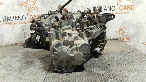 Foto 3ª: Caja Cambios Mitsubishi Galant 2000 TD GLS A) BERLINA 90CV 66KW [4D68T] (1998)