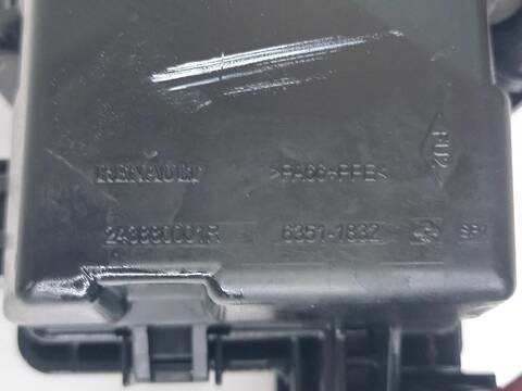 Foto 2ª: Caja Reles Fusibles Renault Megane DYNAMIQUE 116CV (2008)