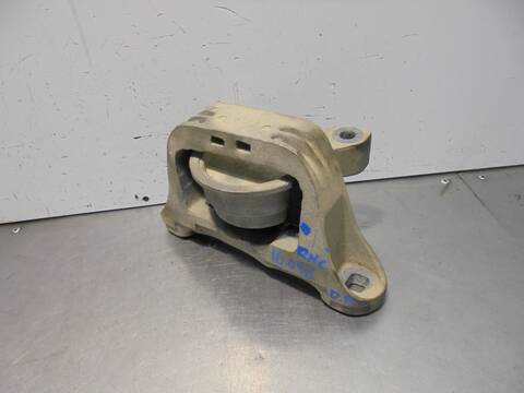 Foto 3ª: Soporte Motor Ford Focus AMBIENTE BERLINA 100CV 74KW [FFDA] (2004)
