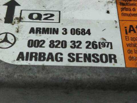 Foto 4ª: Centralita Airbag Mercedes Clase E 180 270 CDI 210.016) BERLINA 170CV 125KW [D612961] (2001)