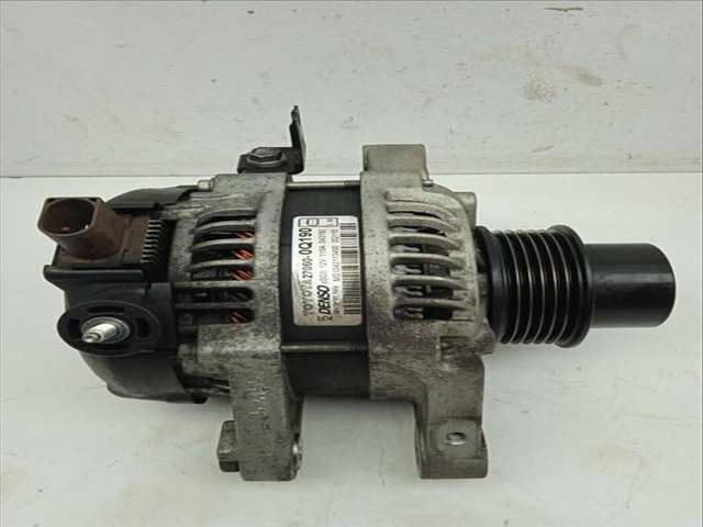 Foto 2ª: Alternador Toyota Aygo 1.0 CAT 69CV 51KW [1KRFE] (2016)