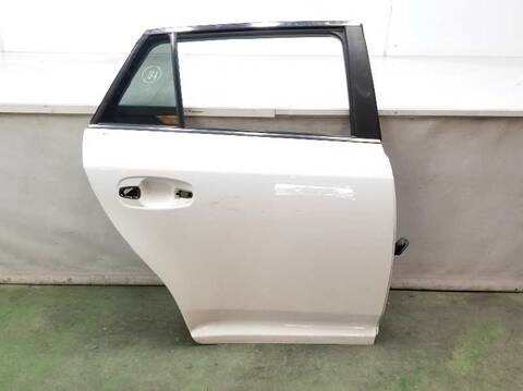 Puerta Trasera Derecha Toyota Avensis ACTIVE