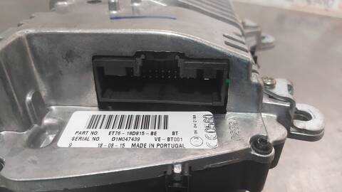 Foto 4ª: Sistema Audio Radio CD Ford Transit AMBIENTE 75CV 55KW [UGCB] (2015)