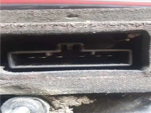 Foto 3ª: Piloto Trasero Derecho Ford C Max 1.6 TDCI FOCUS [HHDA]